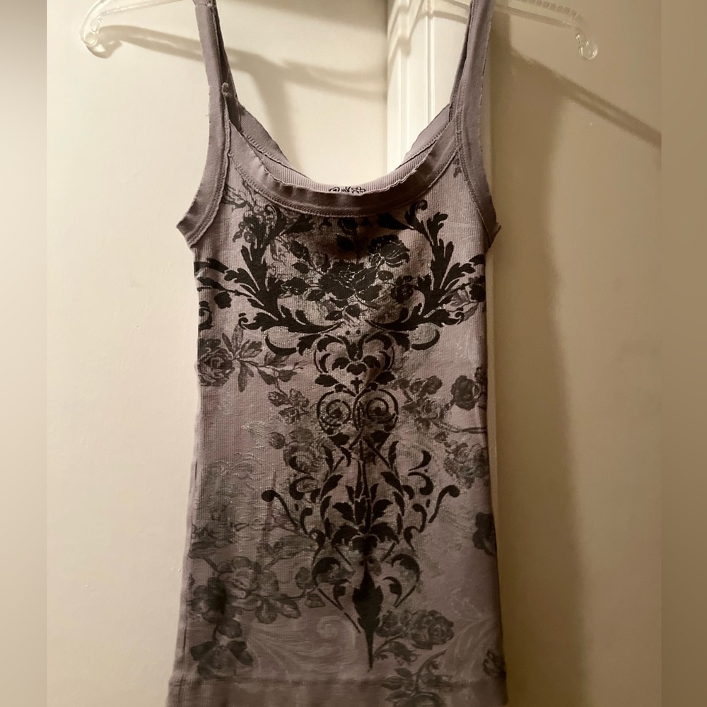 Women’s tank top